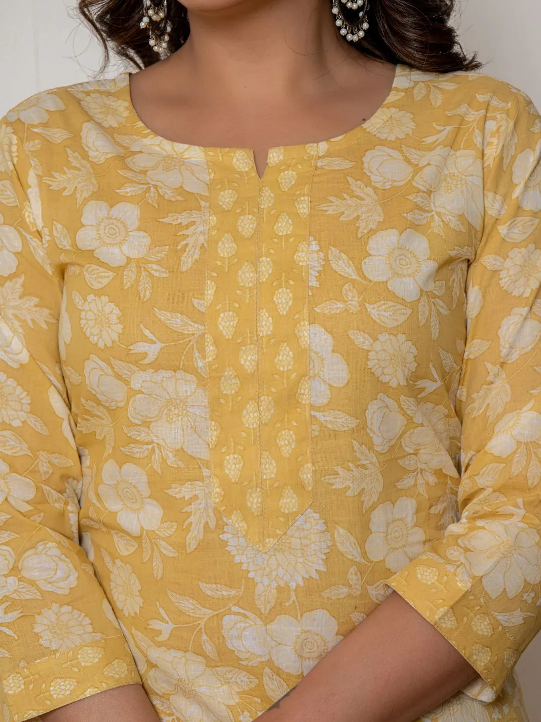 Cotton Printed Floral Print Combination Kurta with Pants Set - Gold