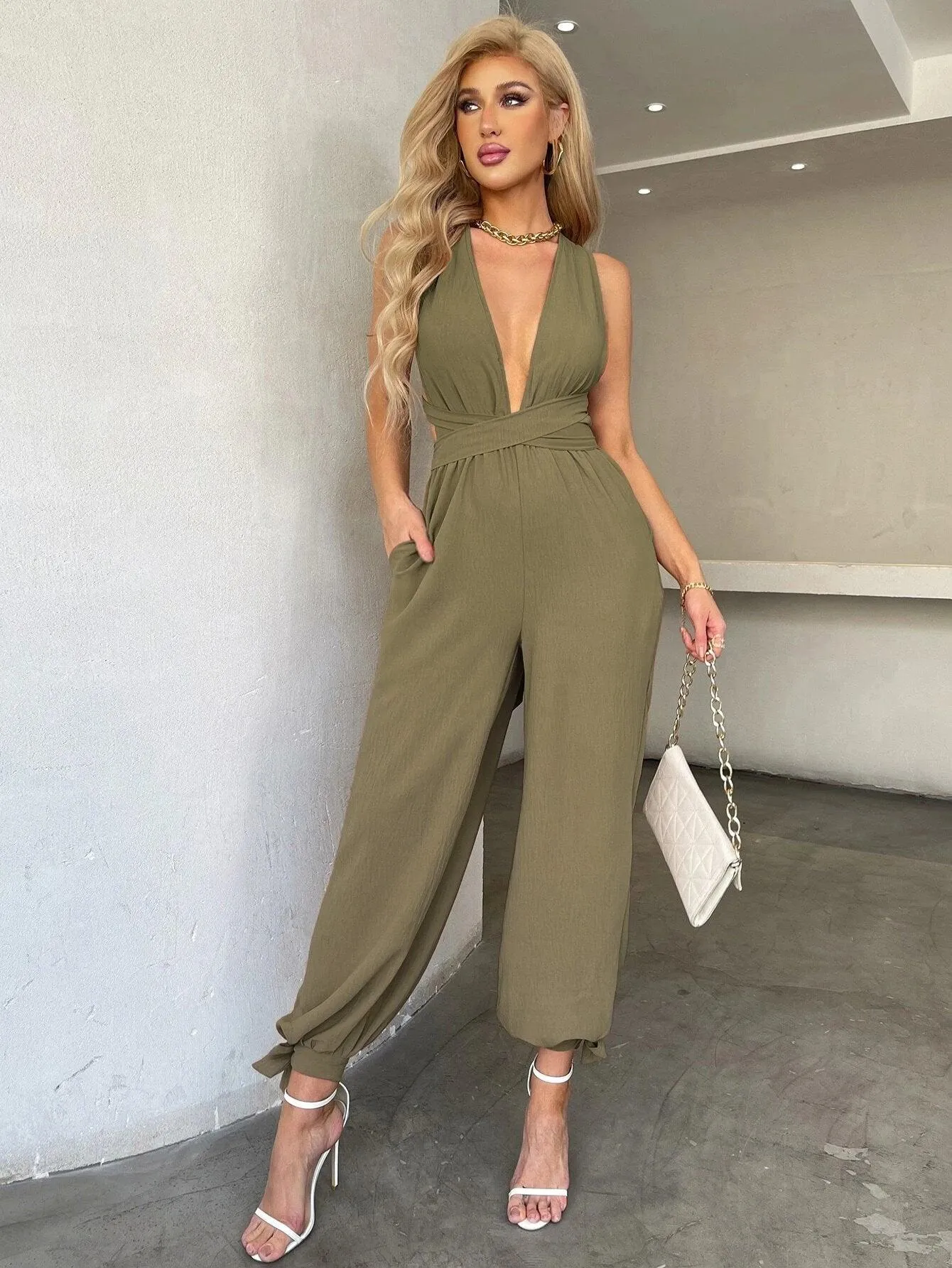 Crisscross Tie Backless Halter Jumpsuit