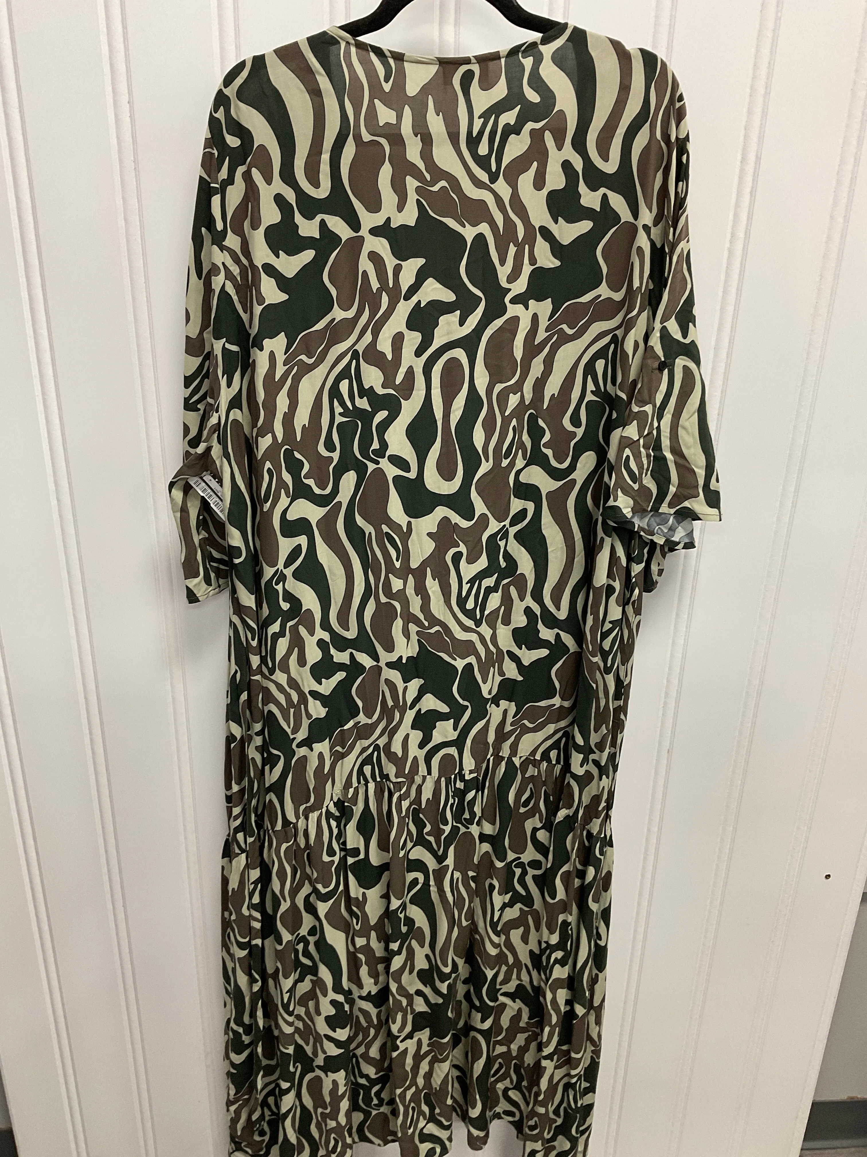 Dress Casual Maxi By Avenue In Camouflage Print, Size:3