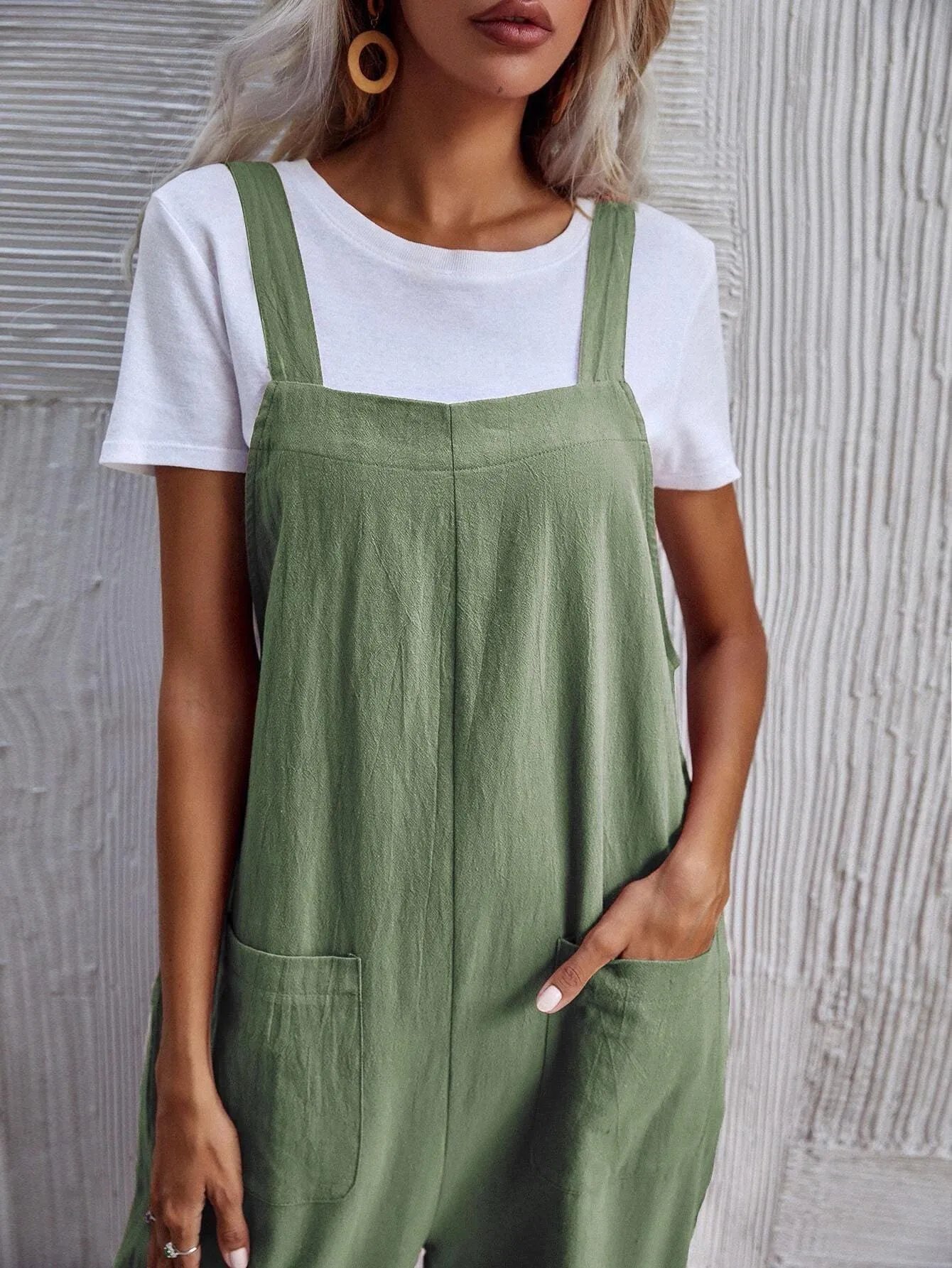 Dual Pocket Sleeveless Jumpsuit