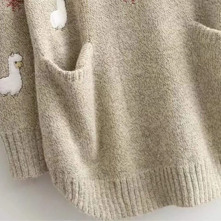 DUCKS EMBROIDERED SWEATER