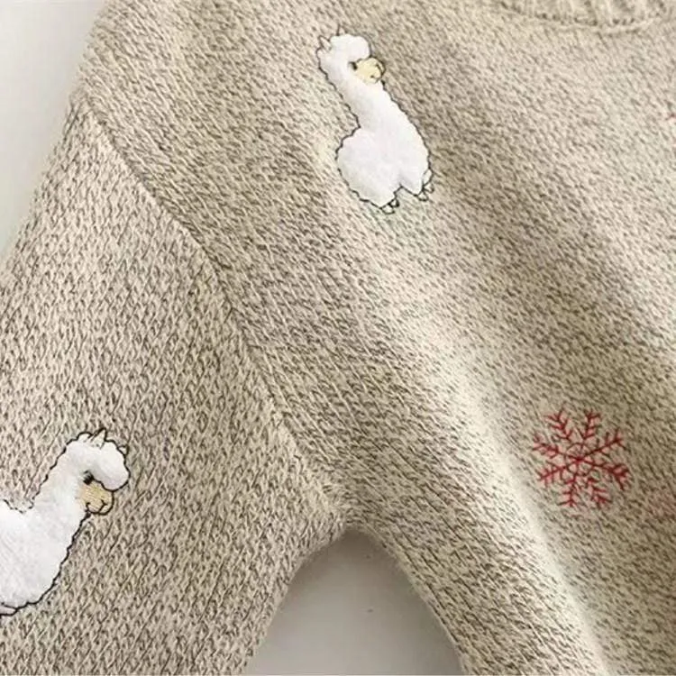 DUCKS EMBROIDERED SWEATER