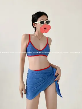 Golden Balls Swimsuit Female 2024 New Retro Style Small Chest Gathered Thin Bikini Three-Piece Set Vacation Hot Spring