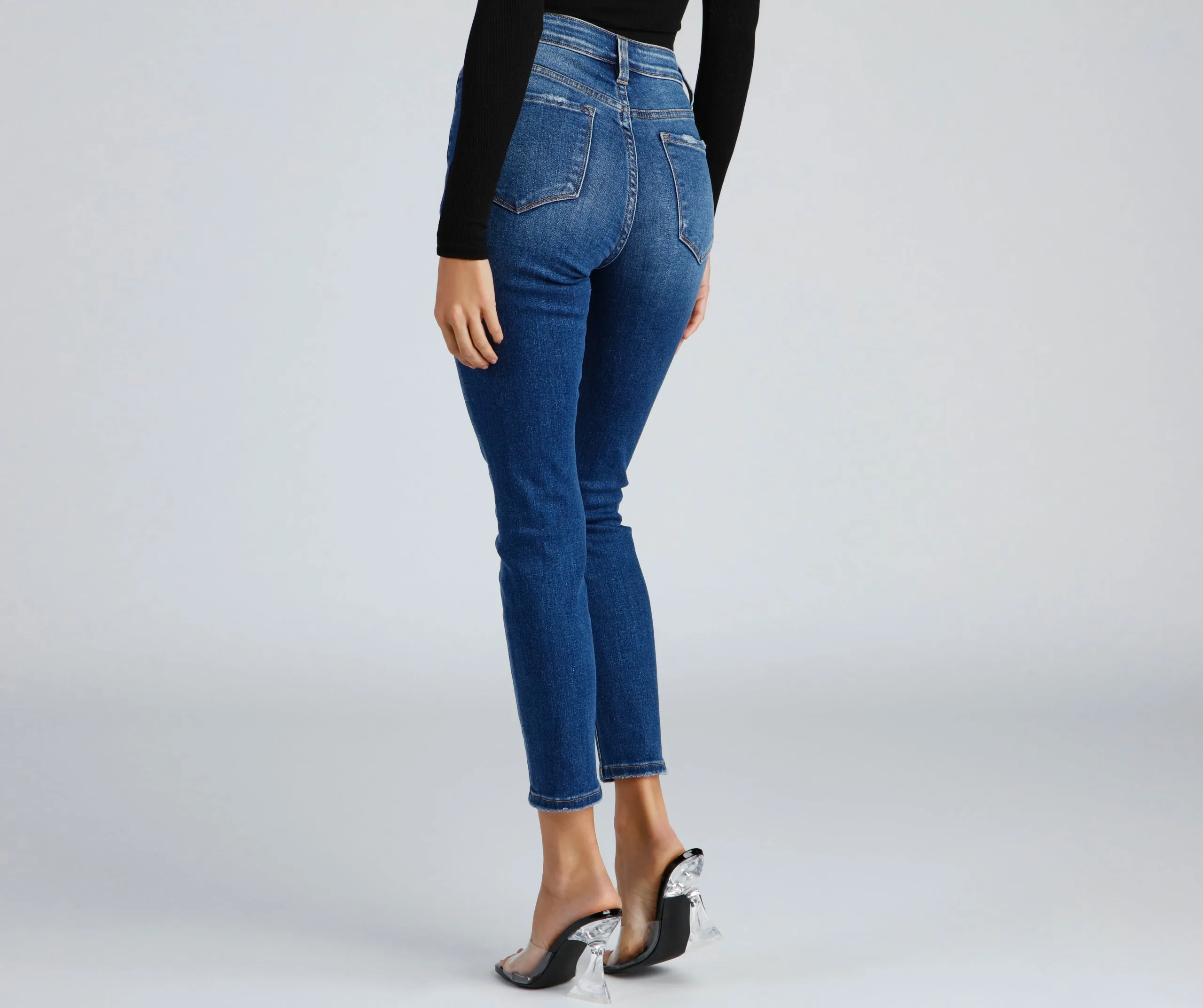 Harper Mid-Rise Distressed Crop Skinny Jeans