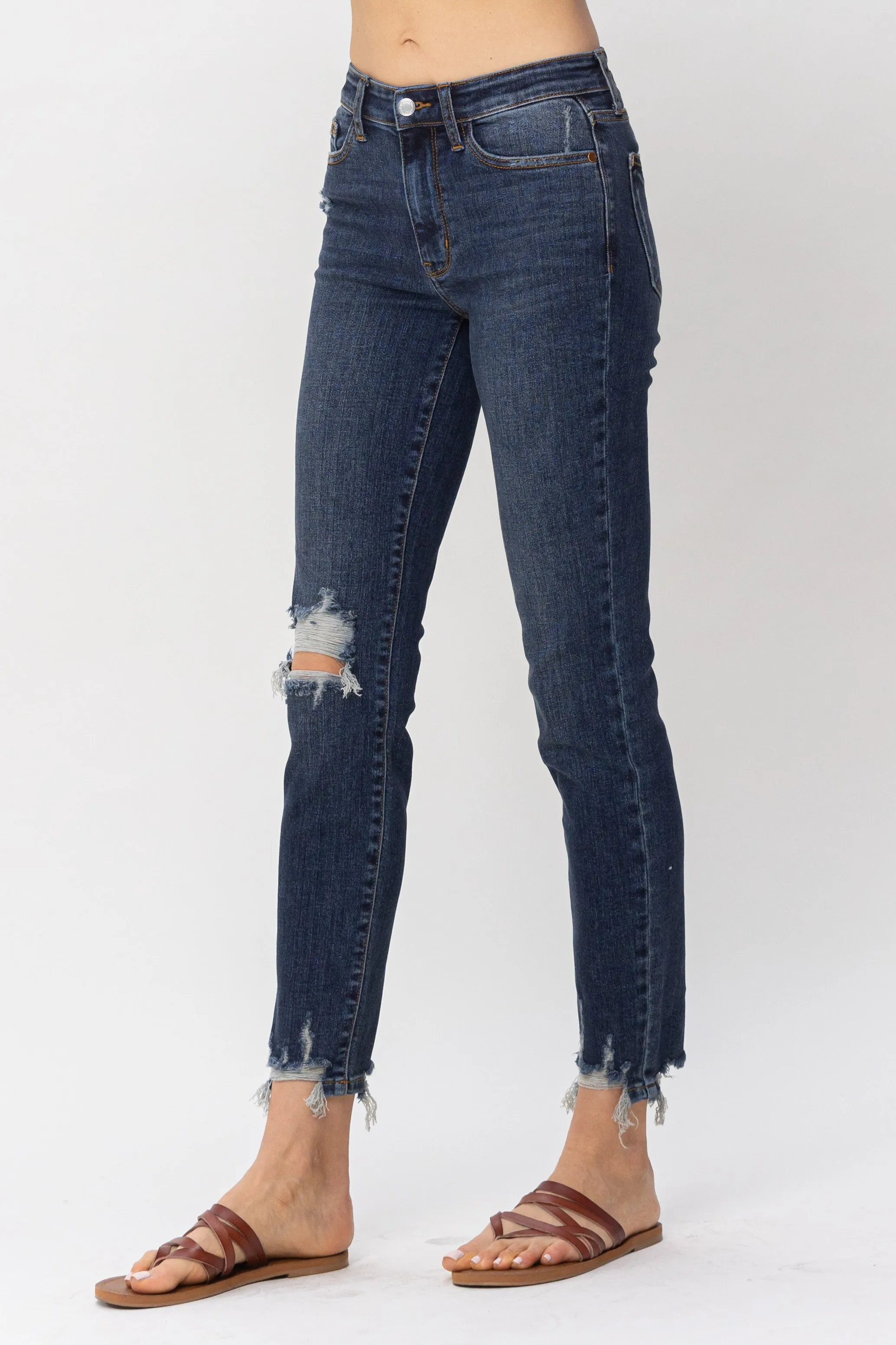 Judy Blue Mid Rise Chopped Hem Relaxed Jeans