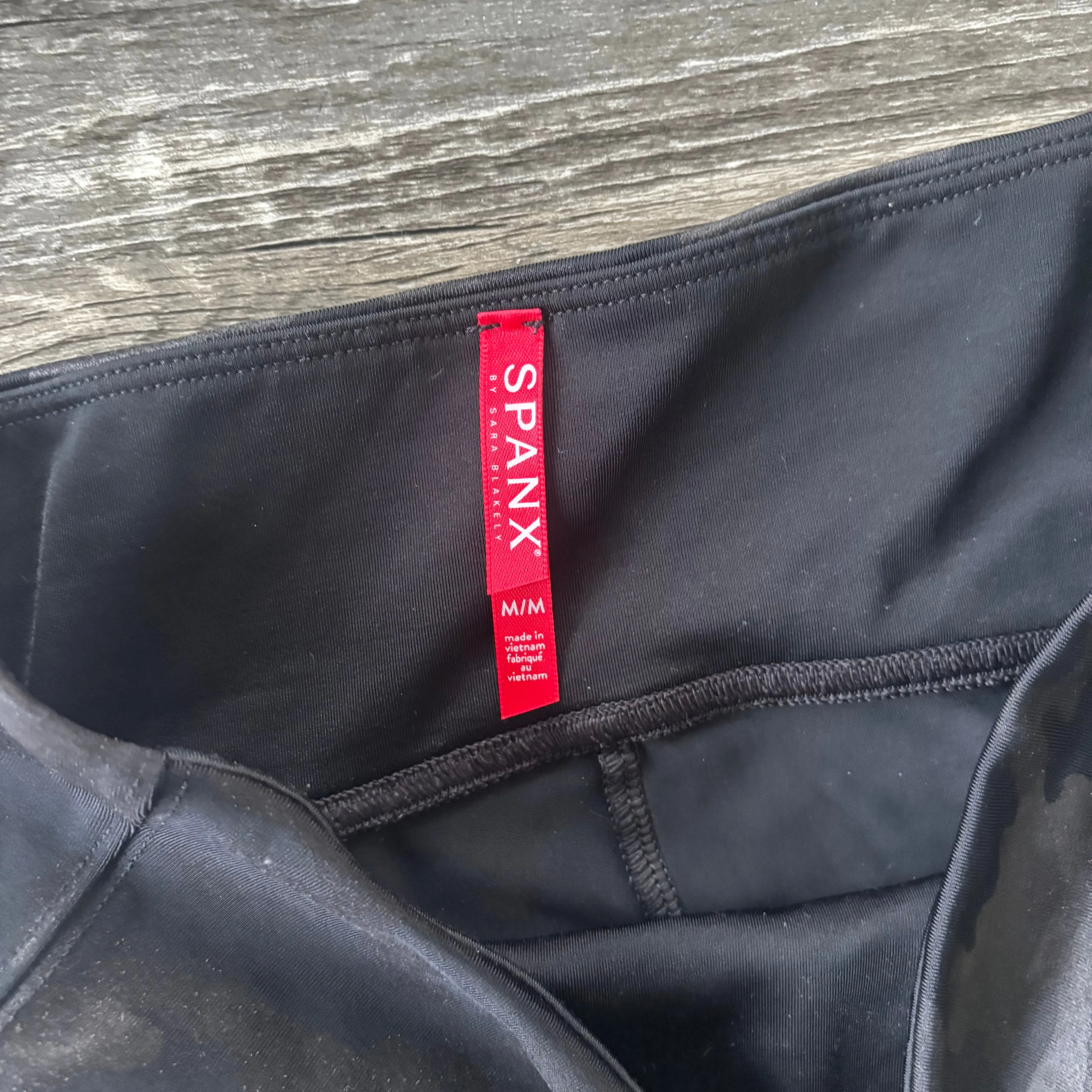 Pants Leggings By Spanx In Camouflage Print, Size: M