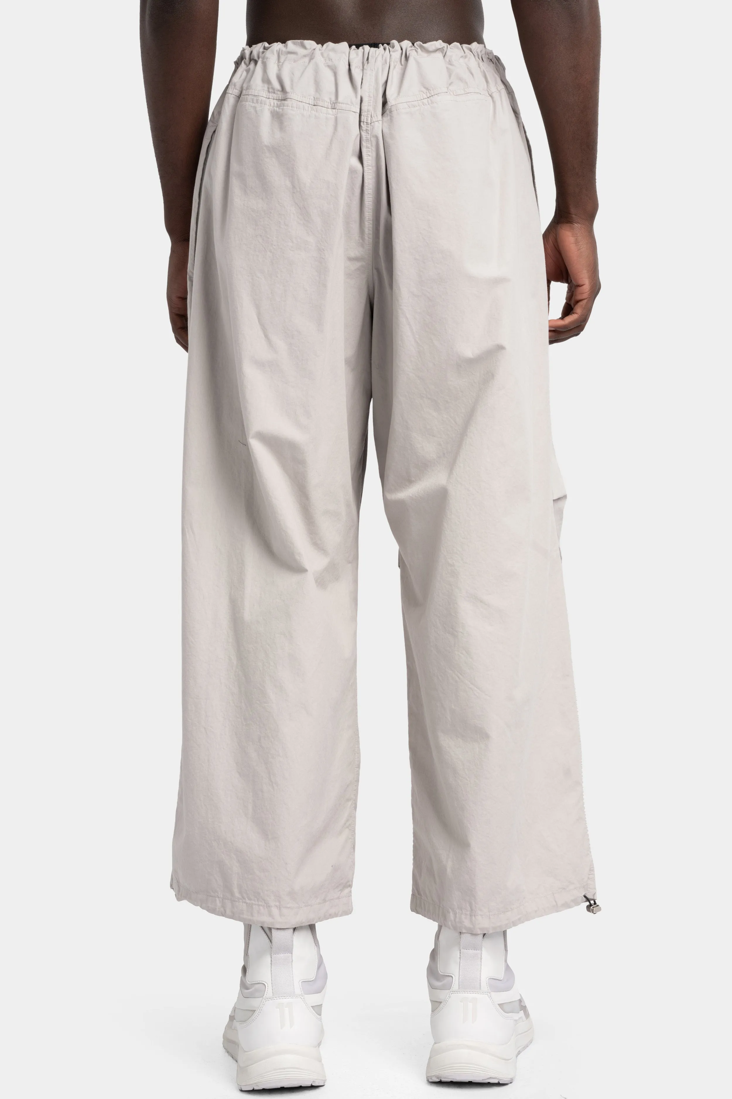 Parachute pants, Light grey