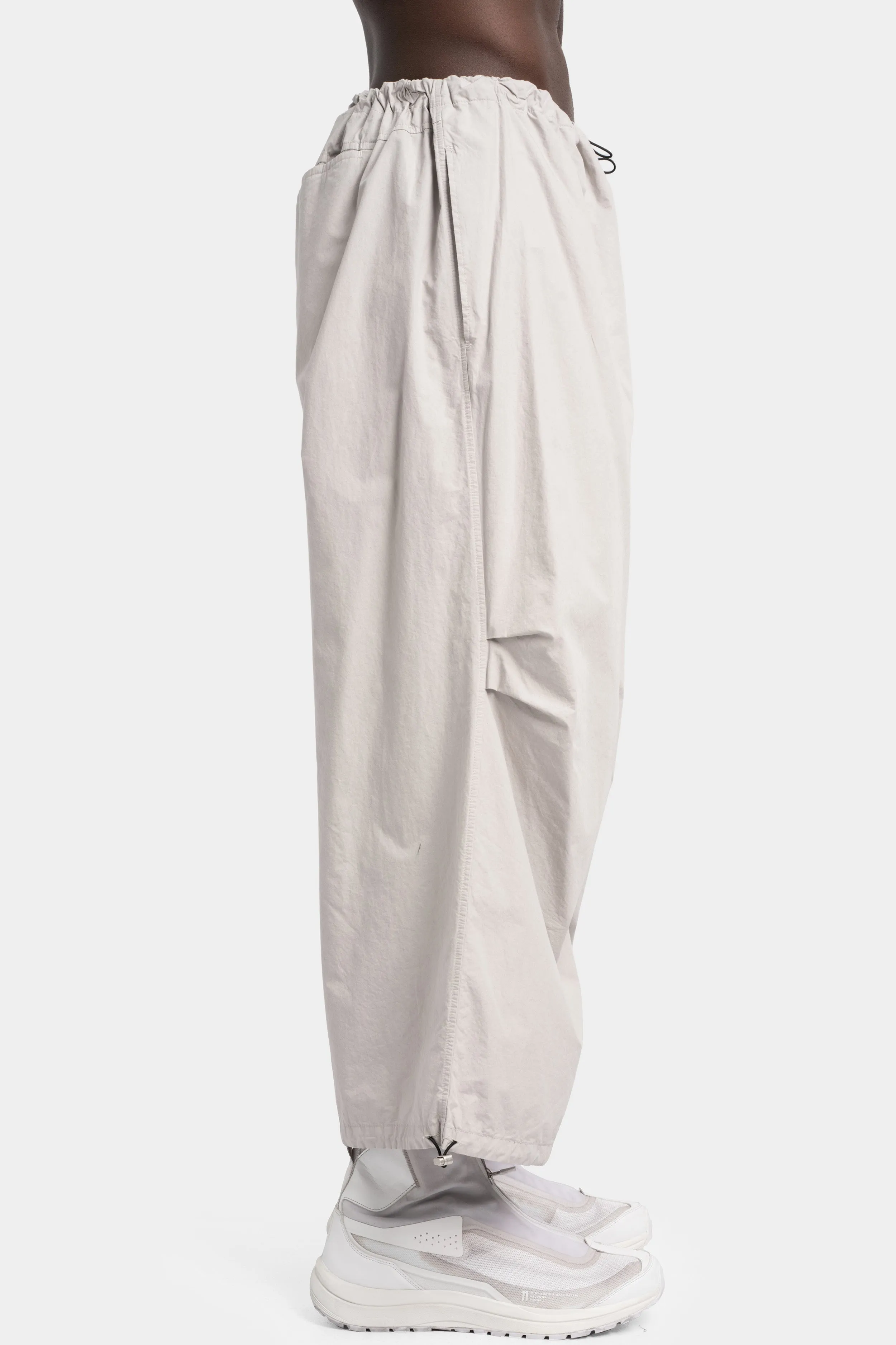 Parachute pants, Light grey