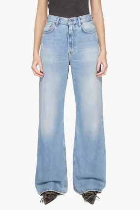 Relaxed Fit Jeans 2022