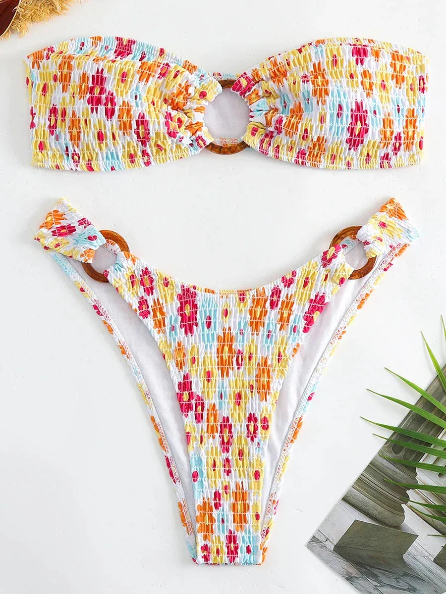 Ring-Linked Beachwear Women's Textured Bandeau Bra & Bikini Set