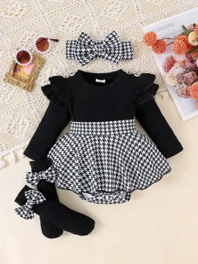 SHEIN 1pc Infant/Toddler Girls' Cute Patchwork Long Sleeve Romper, Thin For Spring & Autumn